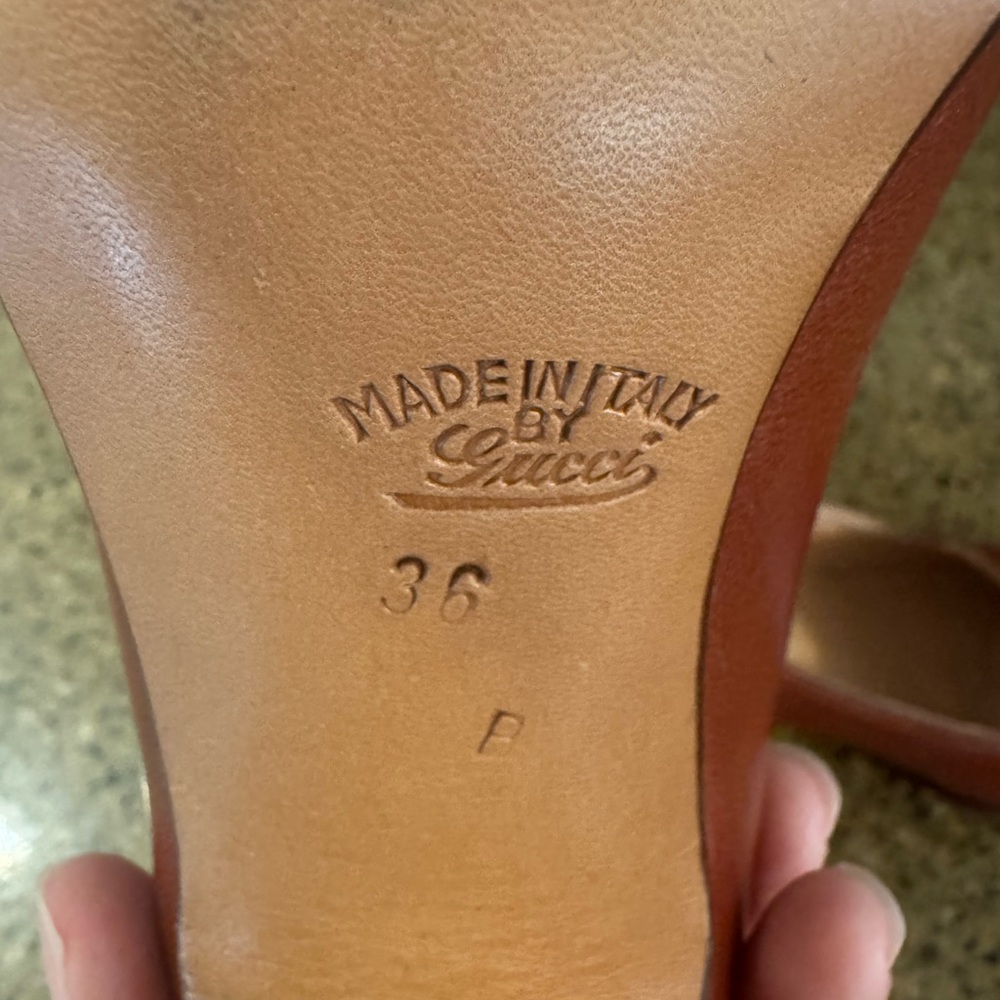 Gucci Vintage Women's Rich Brown Leather Heels - Picture 9 of 10